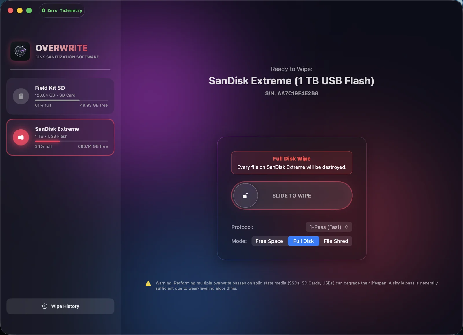 جاهز للمسح — SanDisk Extreme محدد، مع شريط الإزاحة للمسح ووضعَي المساحة الحرة والقرص بالكامل